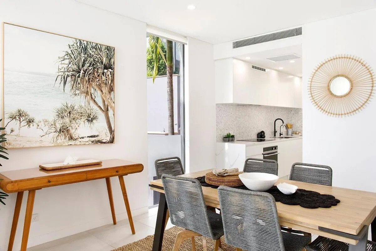 Apartament Stylish Pad, Ocean Views, Walk To Hastings Street Noosa Australia