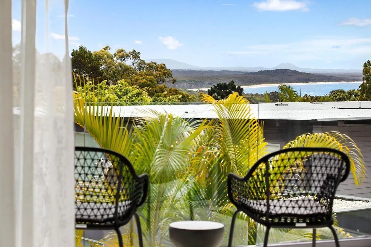 Stylish Pad, Ocean Views, Walk To Hastings Street Lejlighed Noosa Heads Australien